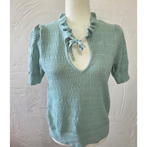 LOFT Woman's Light Blue Open Neck Short Sleeved Sweater Size Medium - Picture 1 of 7